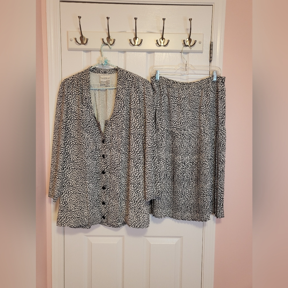 Black and White Button-Up Blouse and Skirt Set